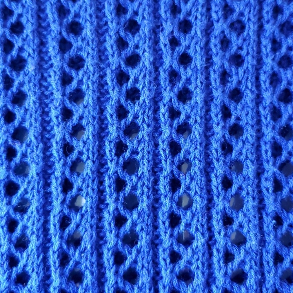 Sweater - Picture 7 of 7